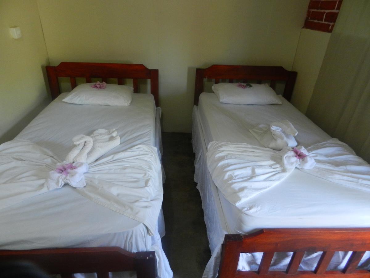 Hostal Y Restaurante Rancho Merida ภายนอก รูปภาพ
