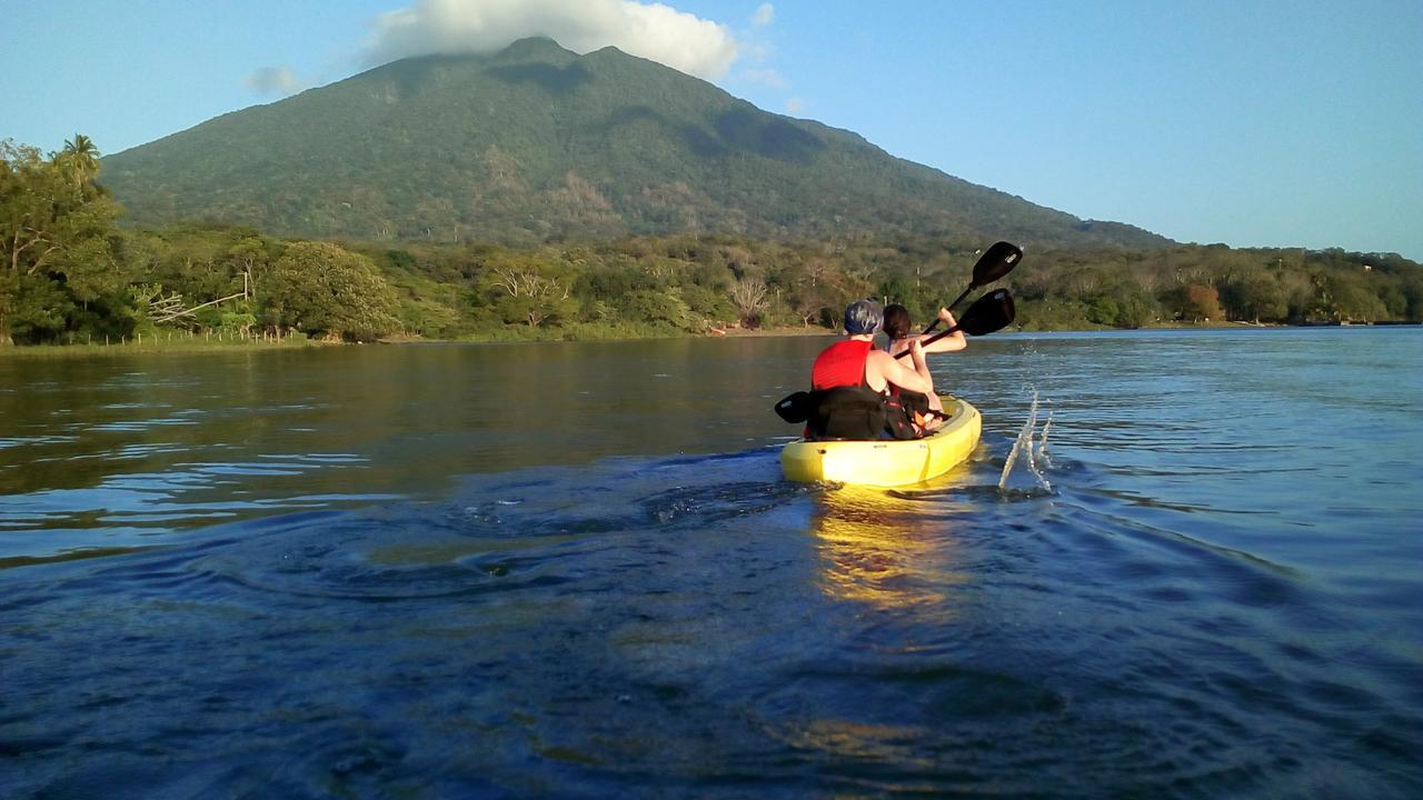 Hostal Y Restaurante Rancho Merida ภายนอก รูปภาพ
