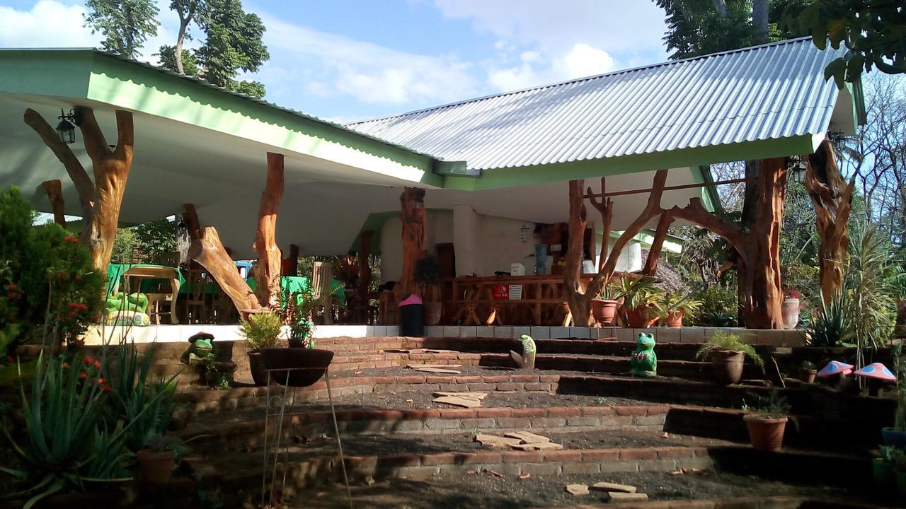 Hostal Y Restaurante Rancho Merida ภายนอก รูปภาพ